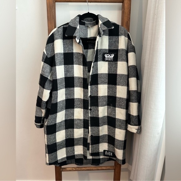 OmBoys Jackets & Blazers - OmBoys Plaid Shacket, Black and White - Size Large